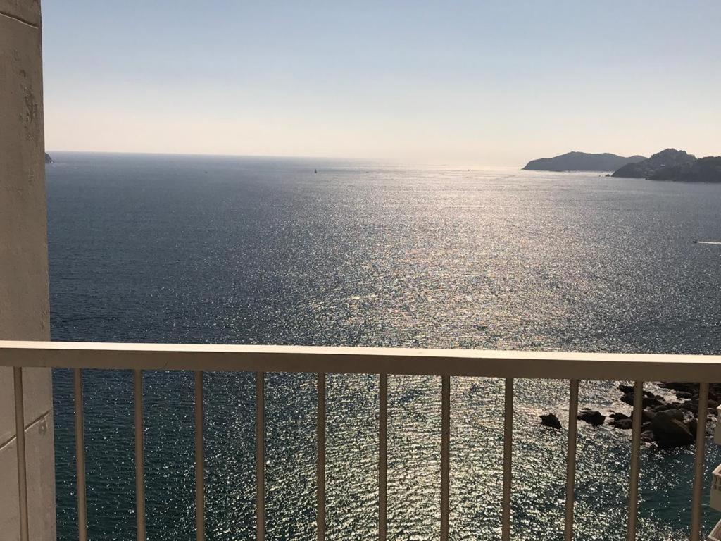 Suite Frente Al Mar En Torres Gemelas Acapulco Bagian luar foto