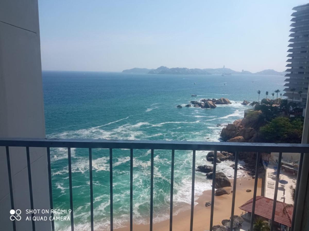 Suite Frente Al Mar En Torres Gemelas Acapulco Bagian luar foto