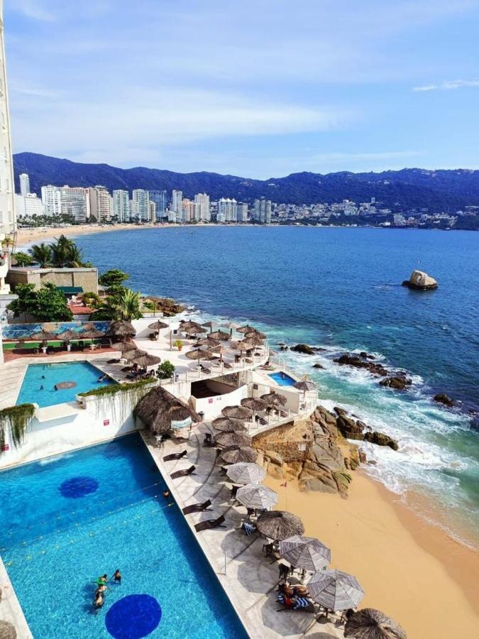 Suite Frente Al Mar En Torres Gemelas Acapulco Bagian luar foto
